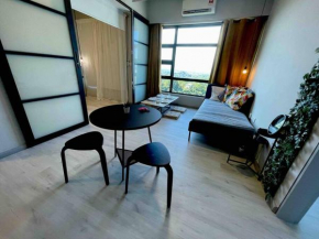 NEW SUITE1 at Town! Sea+Mountain+City View (2bdrm)